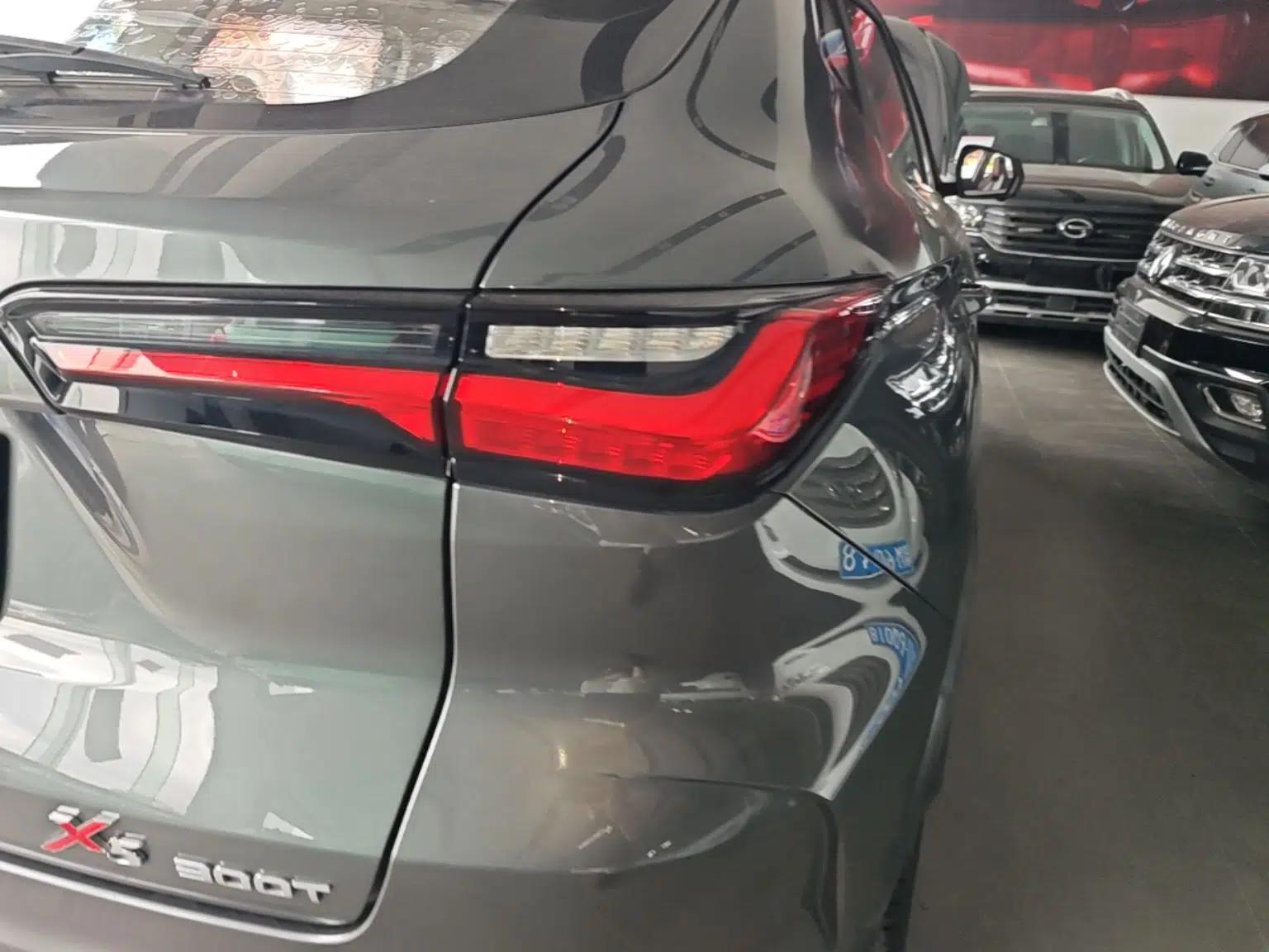 CHANGAN OSHAN X5 2021 1.5T DCT Flagship Edition — миниатюра 9
