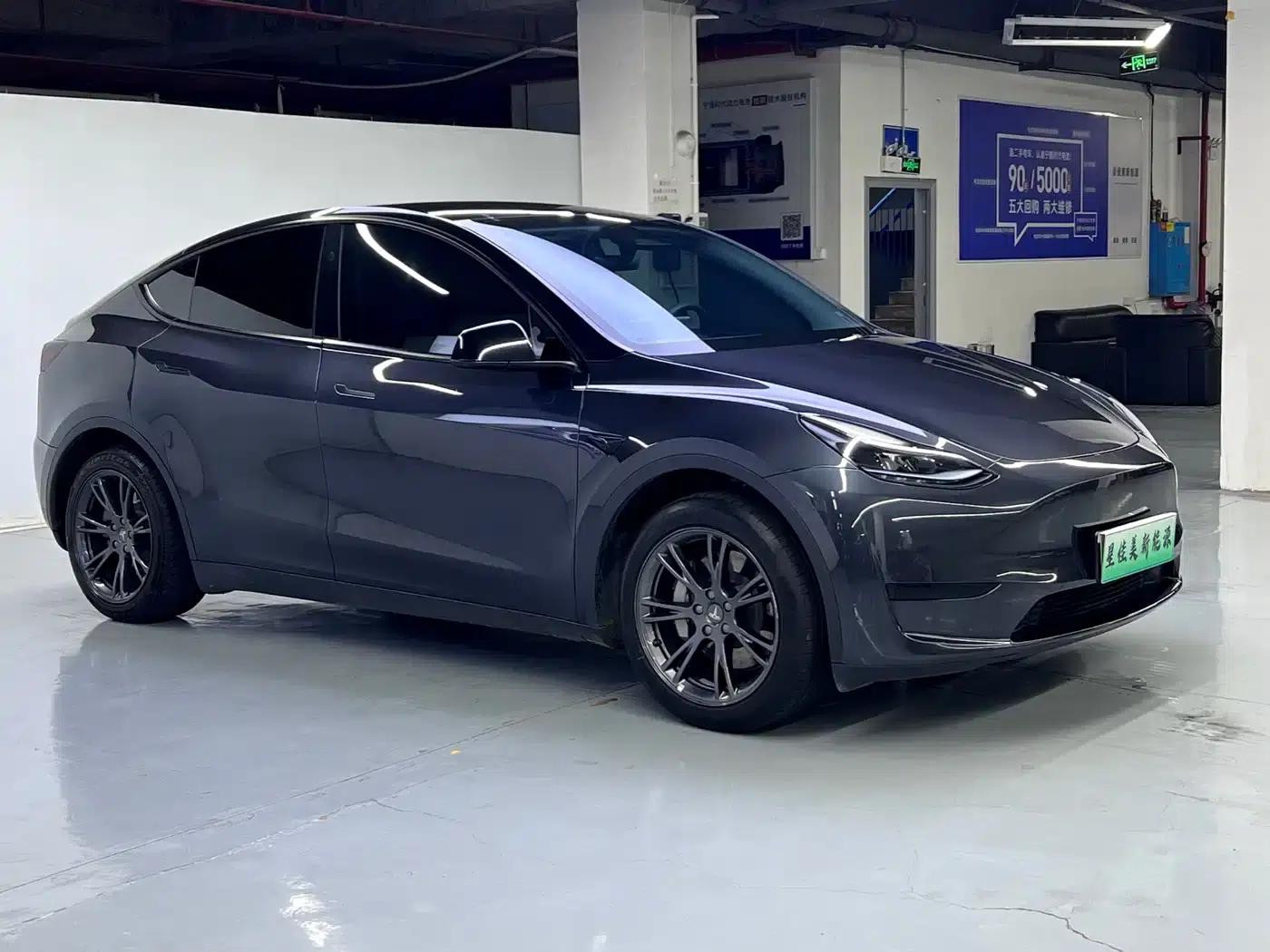 Model Y 2024 Rear-Wheel Drive — миниатюра 3