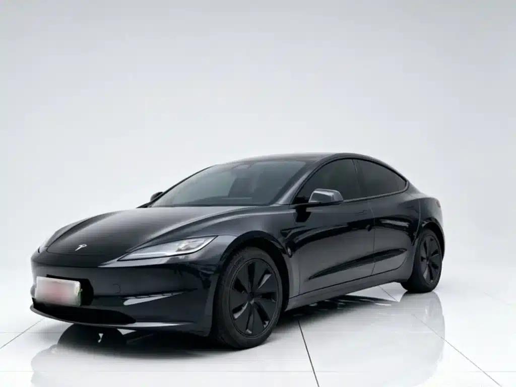 Model 3 2025 Rear-Wheel Drive — миниатюра 1