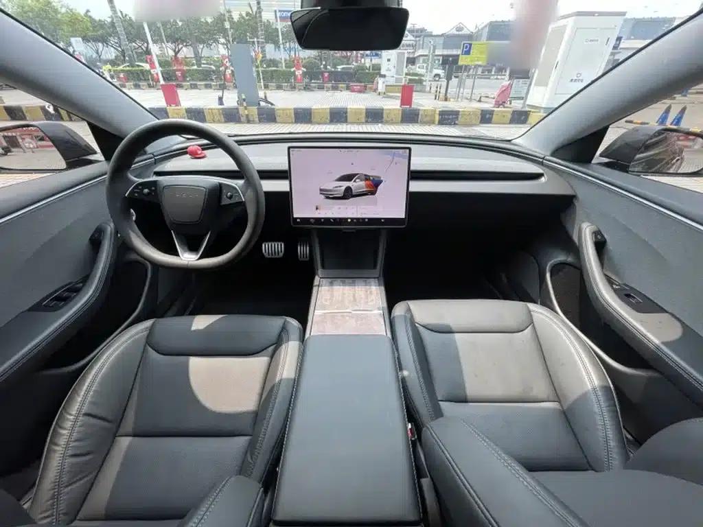 Model 3 2025 Rear-Wheel Drive — миниатюра 24