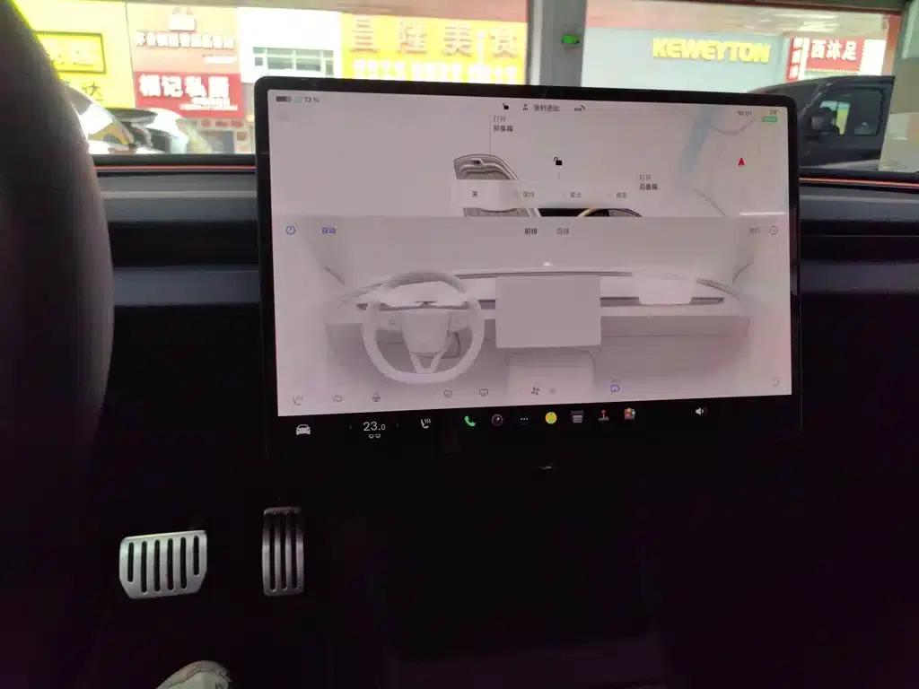 Model 3 2025 Rear-Wheel Drive — миниатюра 6