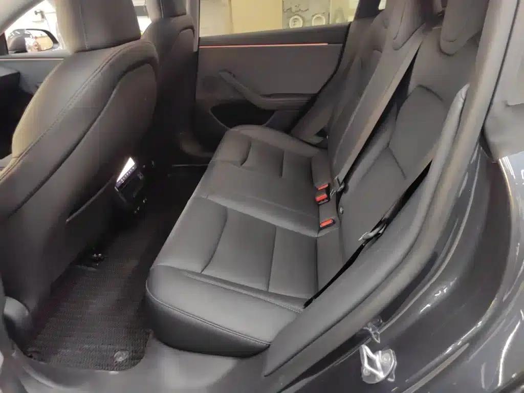Model 3 2025 Rear-Wheel Drive — миниатюра 10