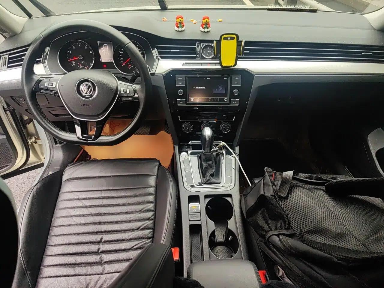 Volkswagen Magotan 2018 330TSI DSG Advanced Model — миниатюра 9