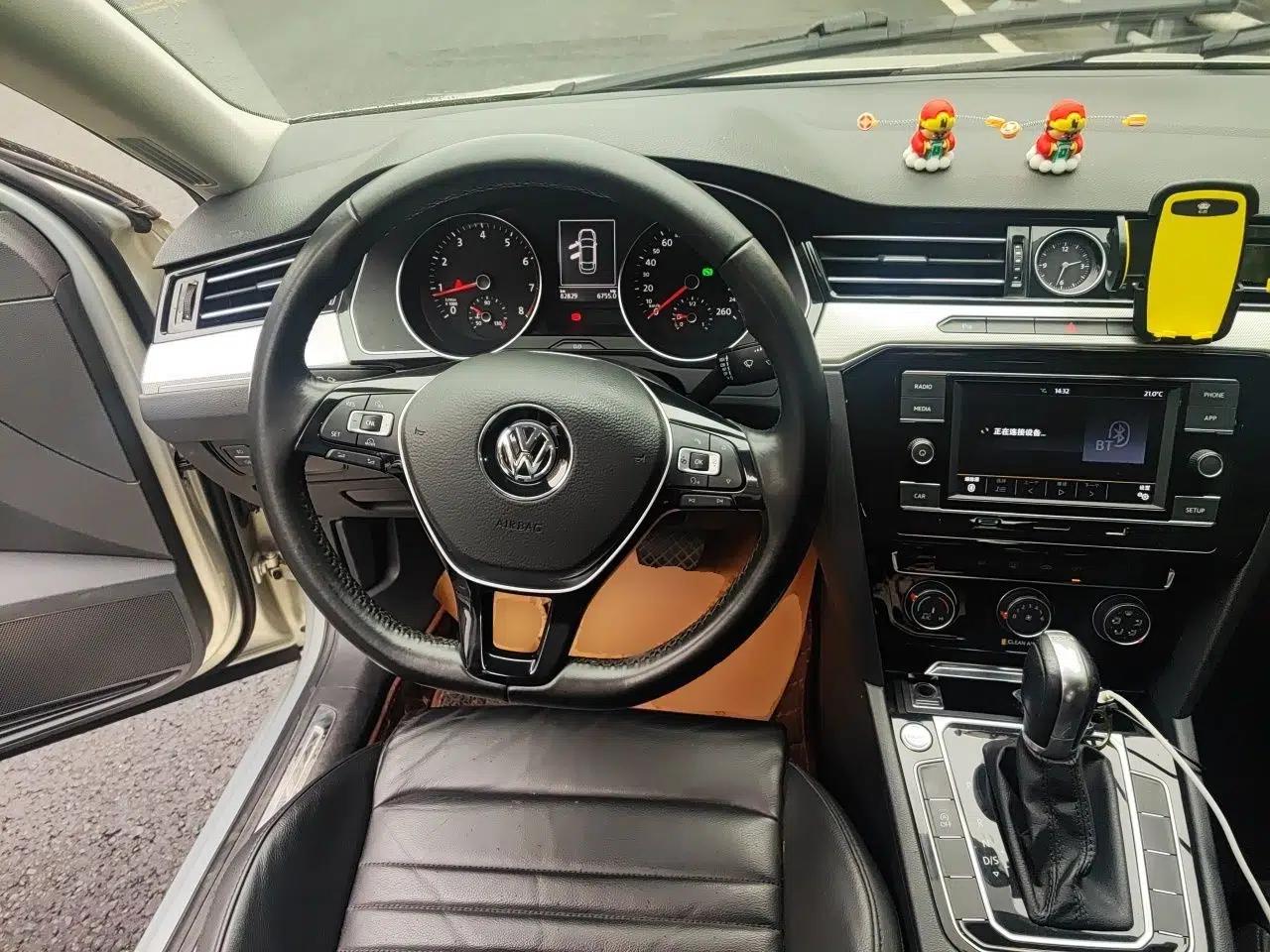 Volkswagen Magotan 2018 330TSI DSG Advanced Model — миниатюра 10
