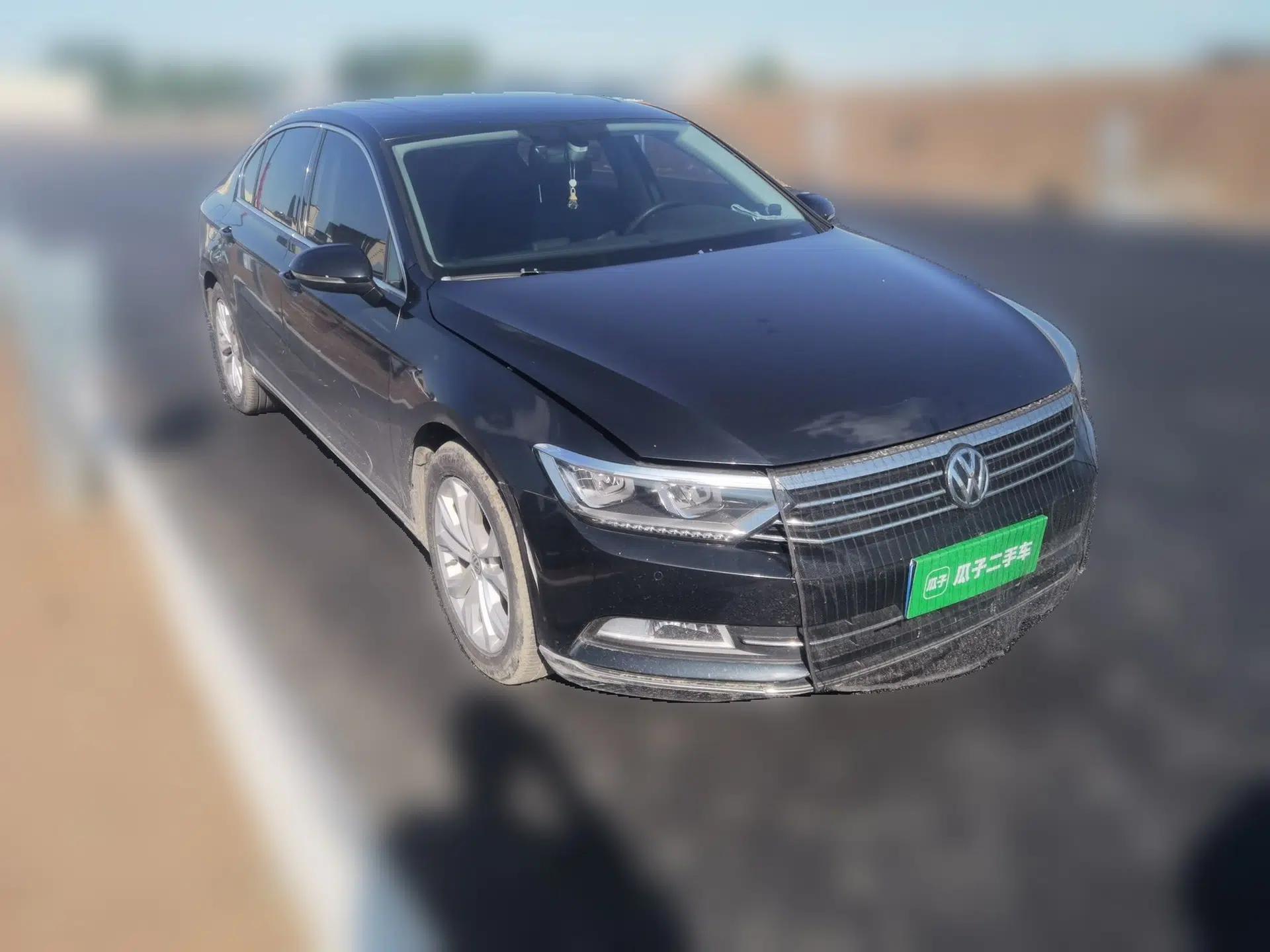 Volkswagen Magotan 2017 330TSI DSG Luxury Model — миниатюра 3