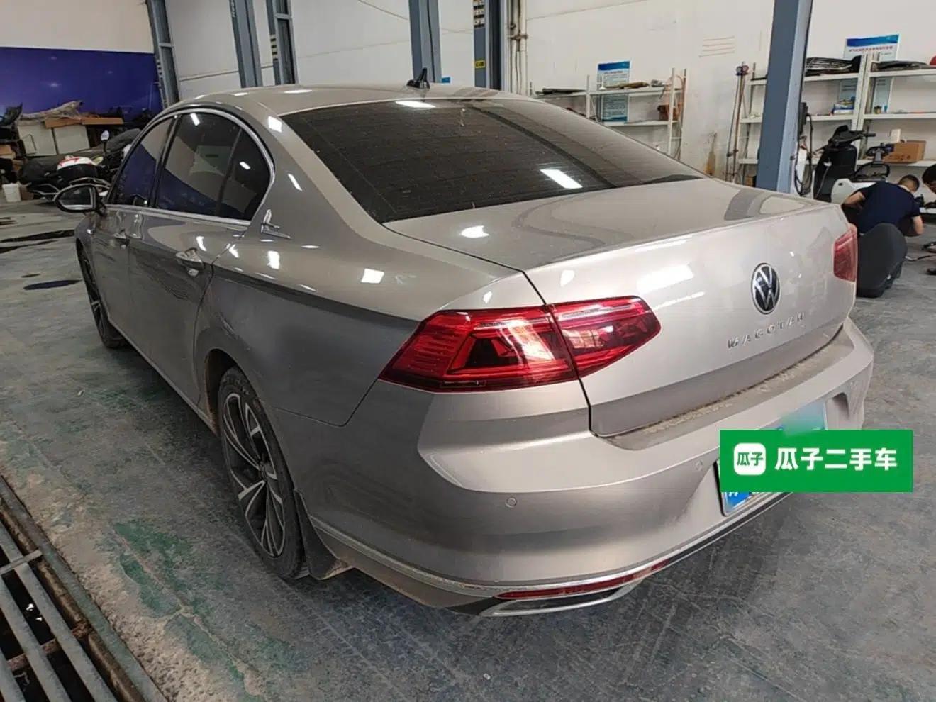 Volkswagen Magotan 2021 330TSI DSG 30th Anniversary Edition — миниатюра 4