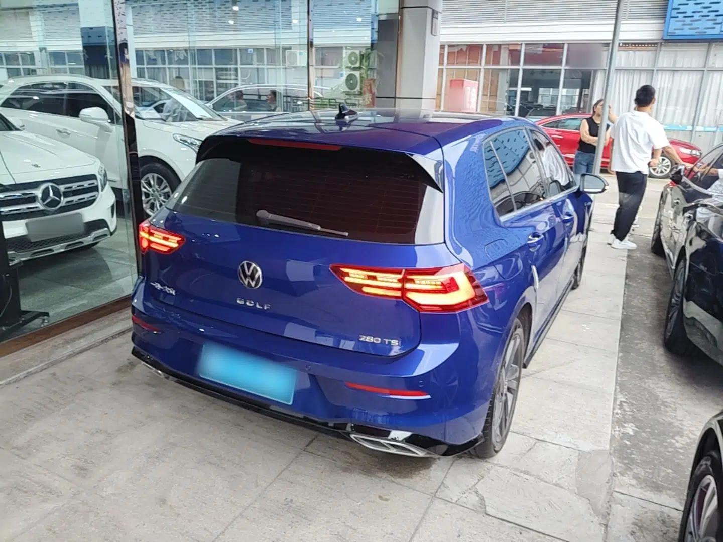Volkswagen Golf 2021 280TSI DSG R-Line — миниатюра 6