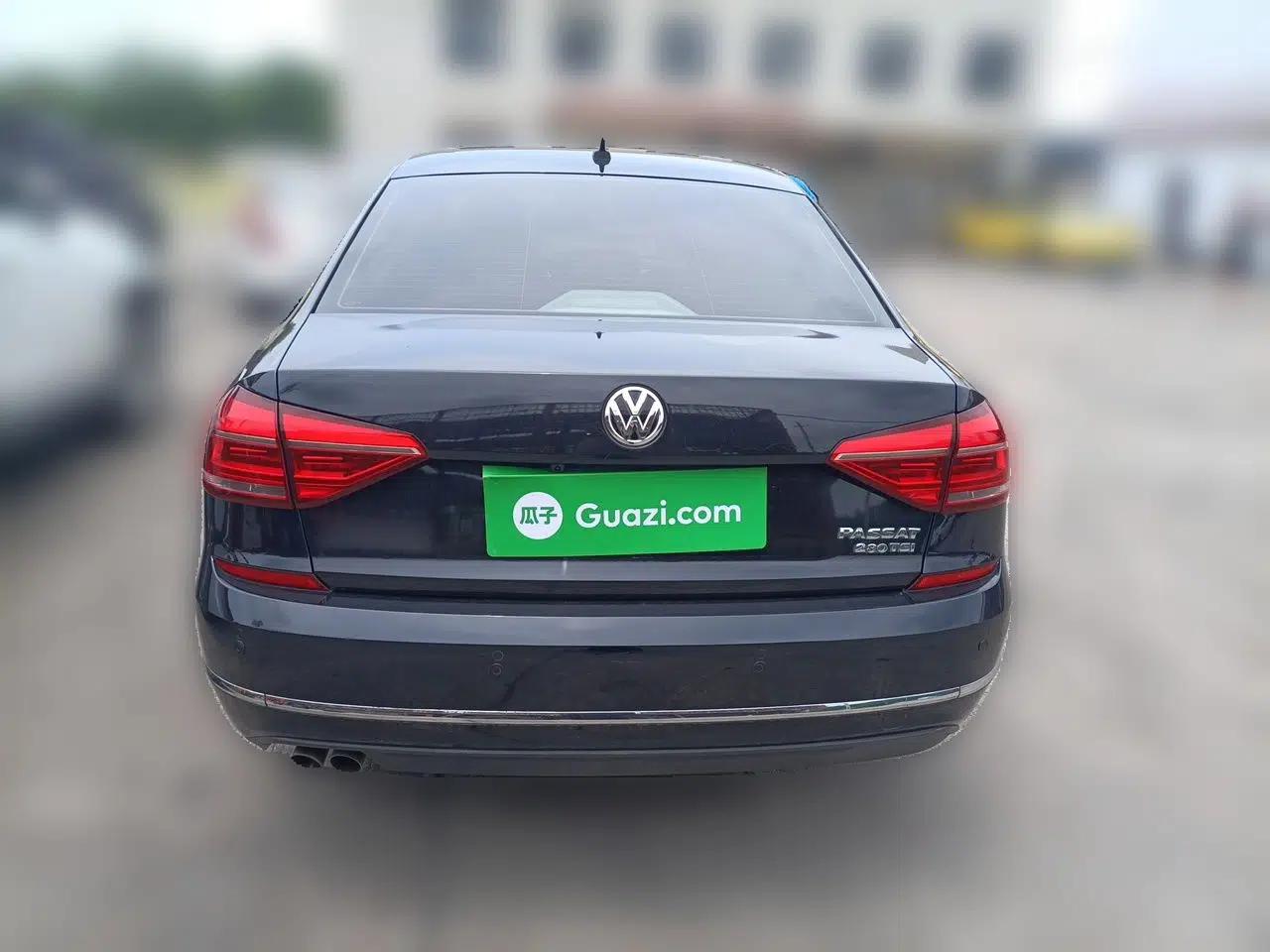 Volkswagen Passat 2017 280TSI DSG Luxury Edition — миниатюра 5