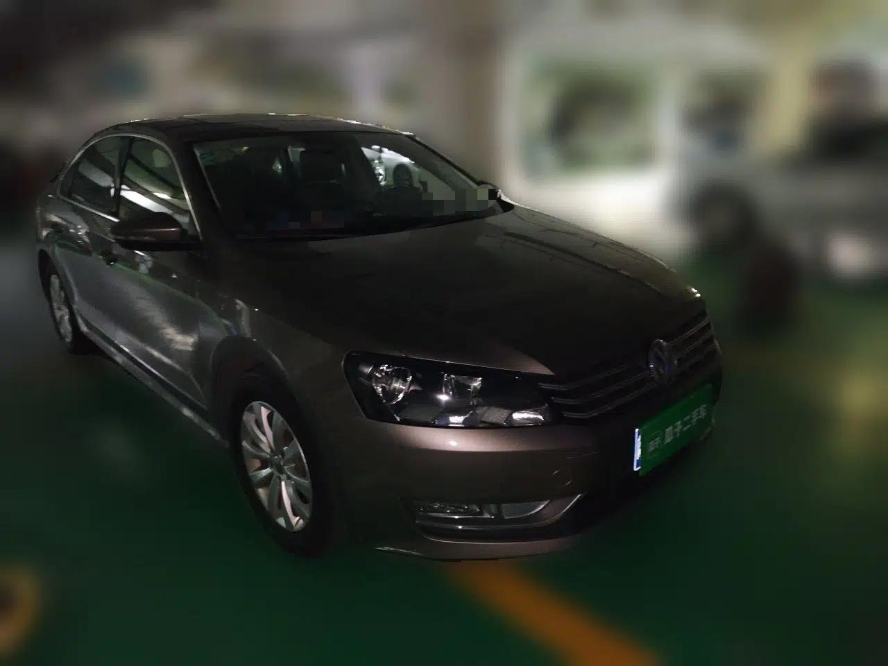 Volkswagen Passat 2011 1.8TSI Automatic Prestige Edition — миниатюра 3