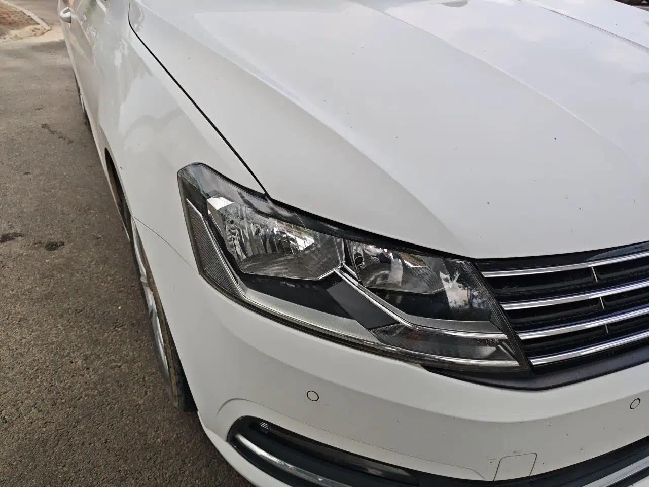 Volkswagen Lavida 2017 1.6L Manual Comfort Edition — миниатюра 7