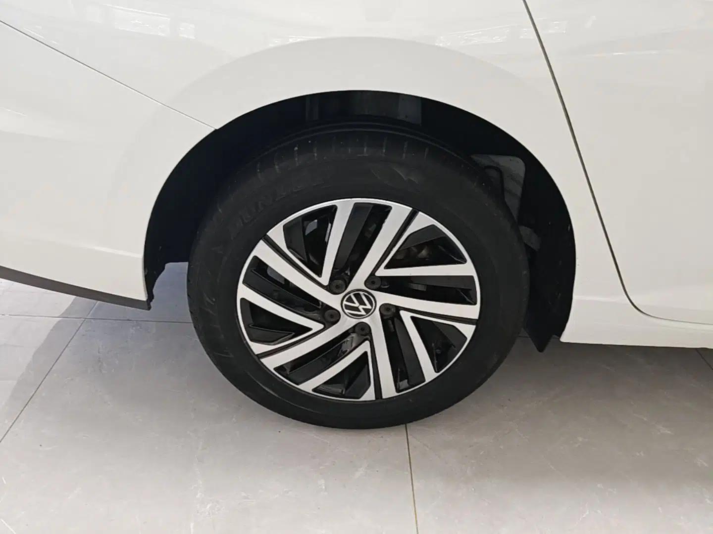 Volkswagen Lavida 2023 280TSI DSG Full-Comfort Edition — миниатюра 11