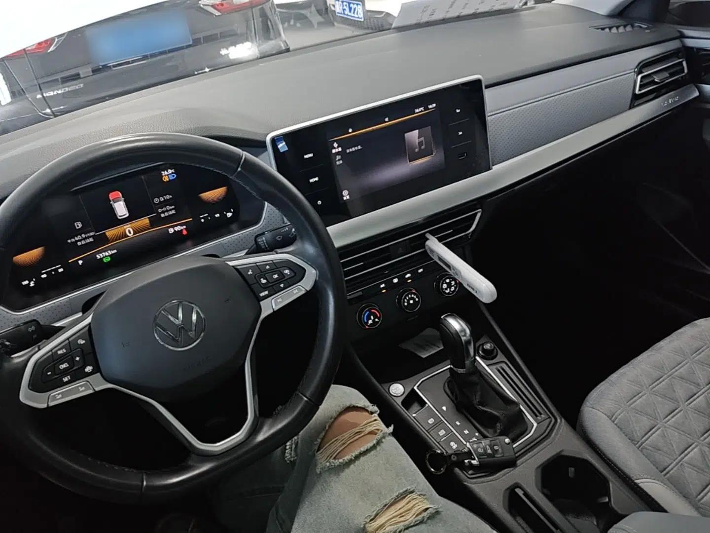 Volkswagen Lavida 2023 280TSI DSG Full-Comfort Edition — миниатюра 12