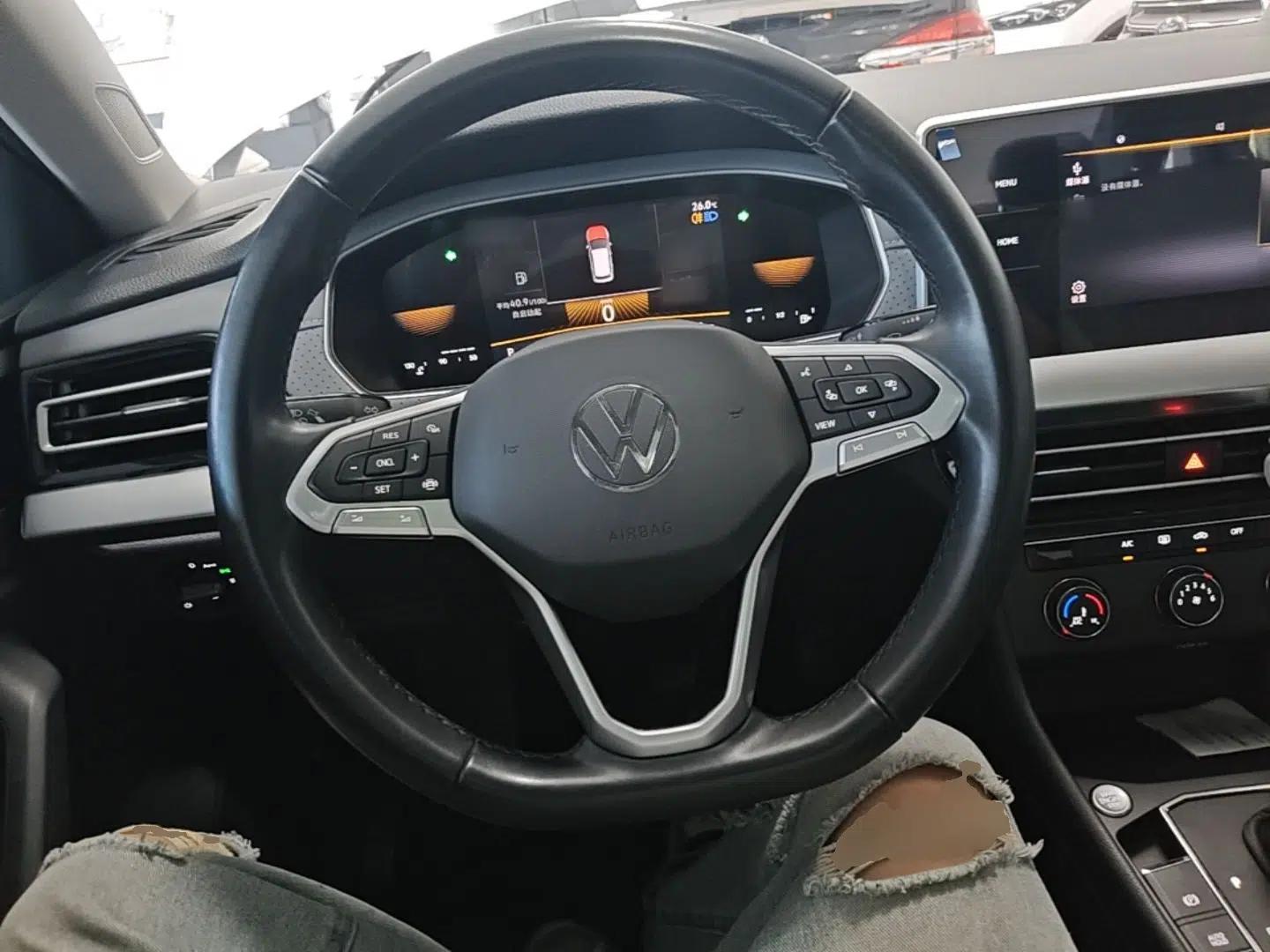 Volkswagen Lavida 2023 280TSI DSG Full-Comfort Edition — миниатюра 13
