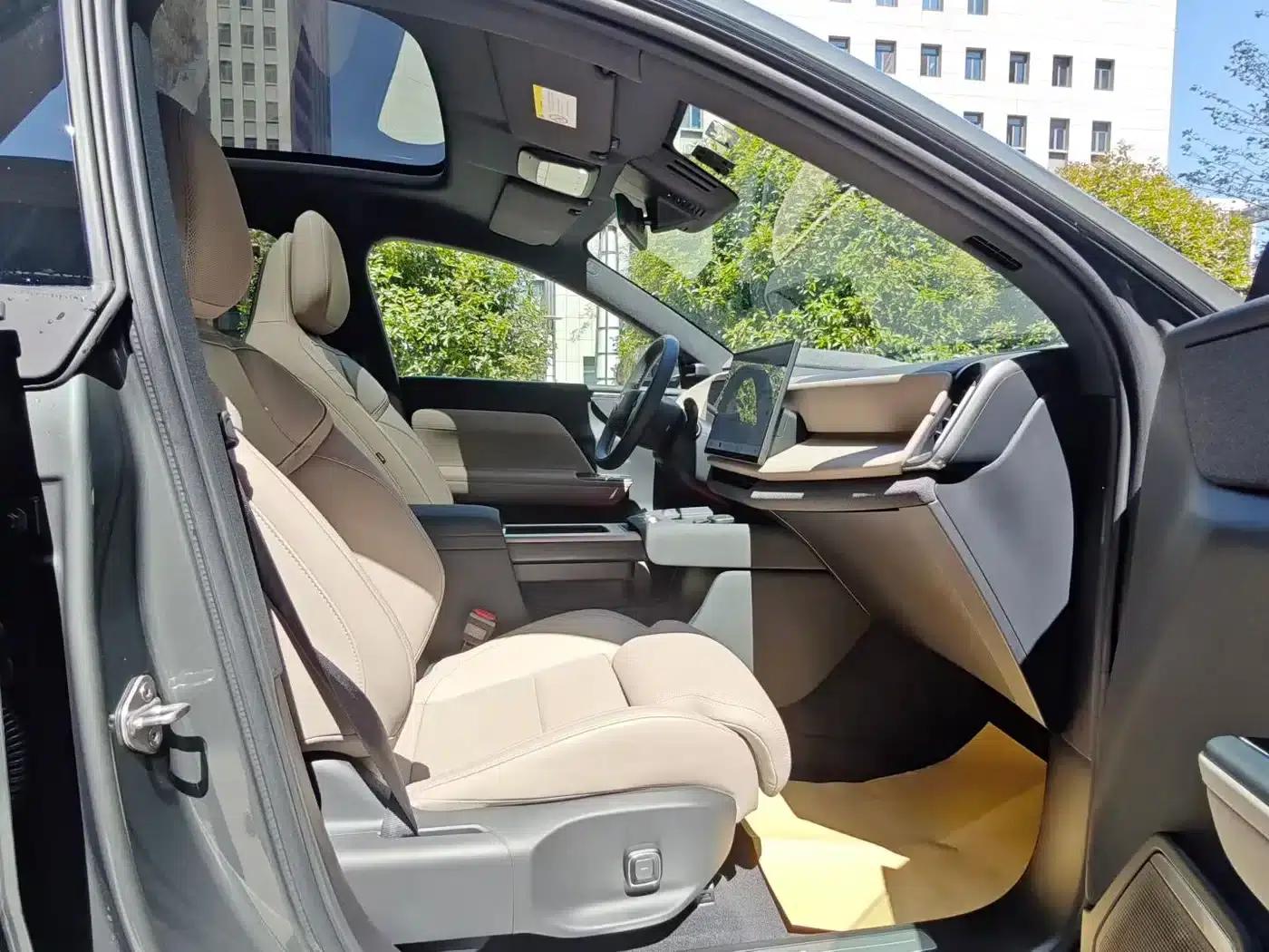 2026 Volvo XC70 Plug-in Hybrid, All-Wheel Drive, Ultra Range — миниатюра 7