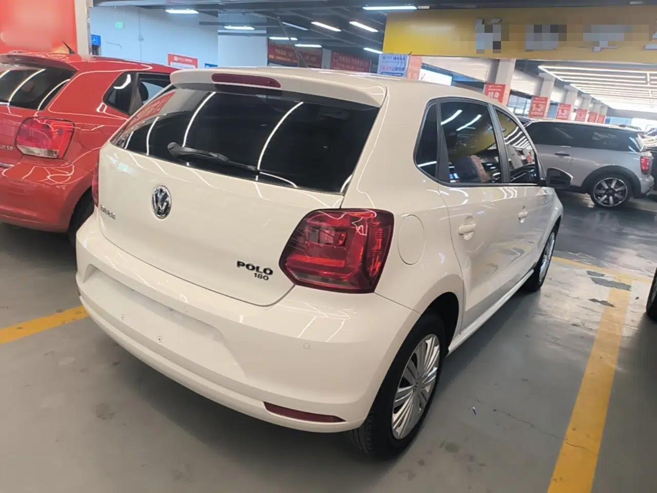 Volkswagen Polo 2016 1.6L Automatic Comfort Model — миниатюра 6