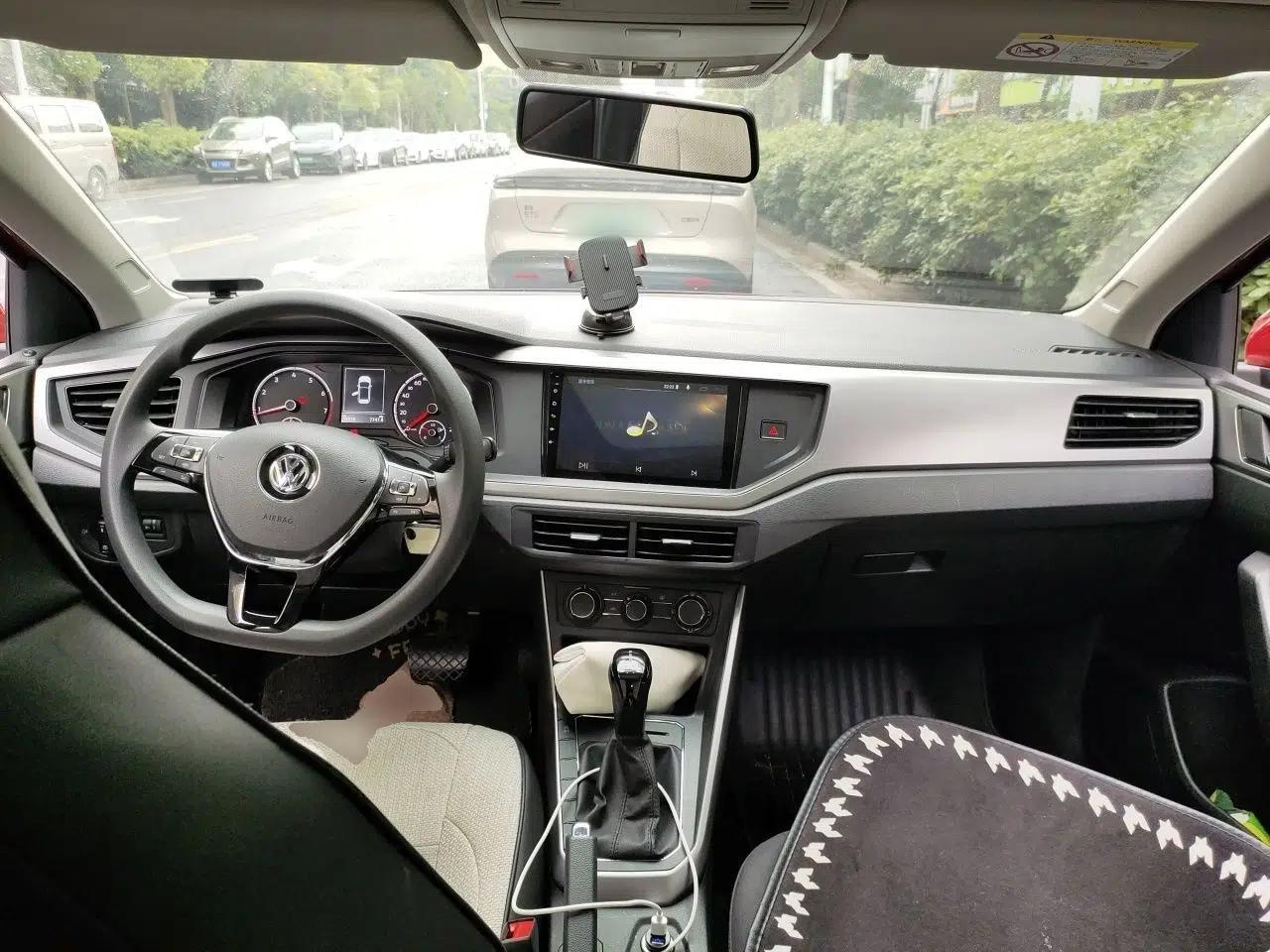 Volkswagen Polo 2019 Plus 1.5L Automatic Panoramic Enjoyment Edition — миниатюра 9