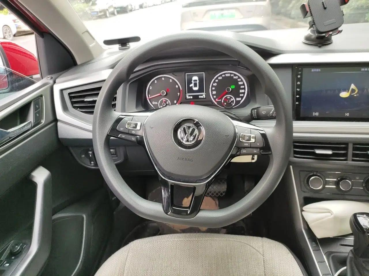 Volkswagen Polo 2019 Plus 1.5L Automatic Panoramic Enjoyment Edition — миниатюра 10