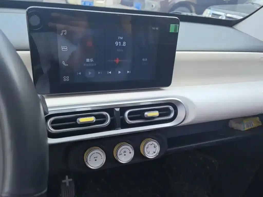 Hongguang MINIEV 2024 Model, Third Generation, 170km/h — миниатюра 13