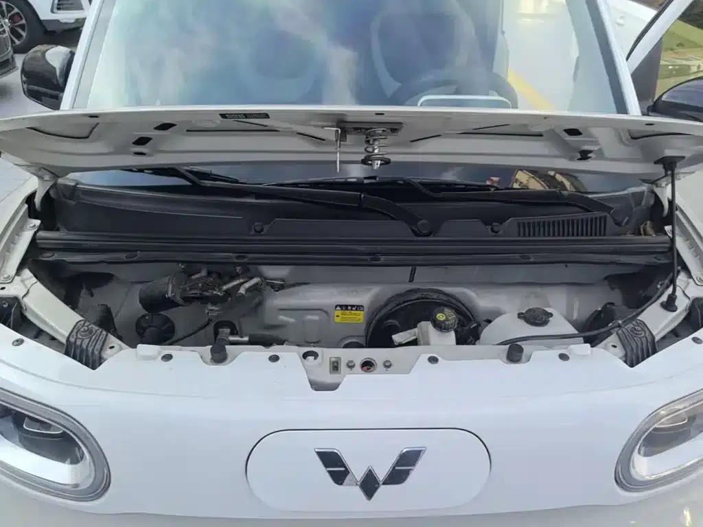 Hongguang MINIEV 2024 Model, Third Generation, 170km/h — миниатюра 20