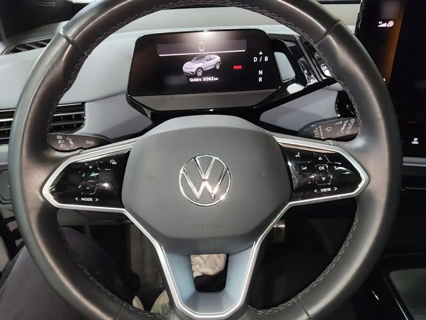 Volkswagen ID.4 X 2023 Pure Smart Edition — миниатюра 13