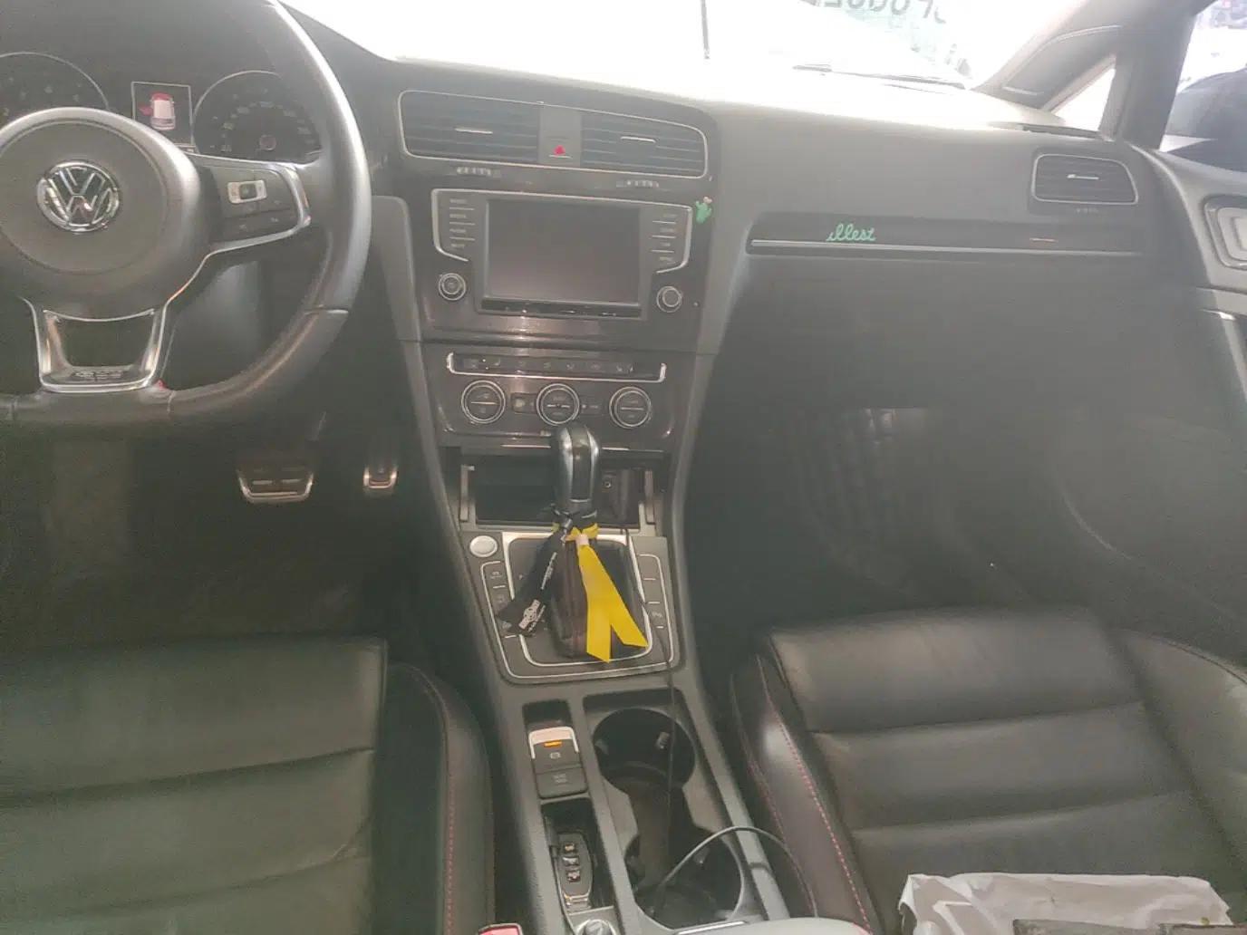 Volkswagen Golf GTI 2016 2.0 TSI GTI — миниатюра 15