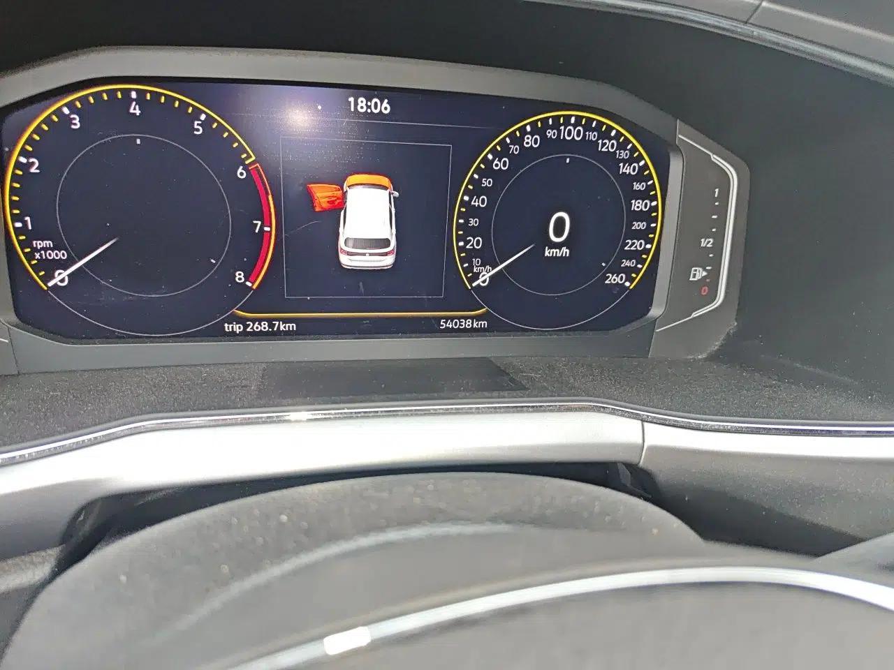 Volkswagen T-Cross 2022 280TSI DSG Comfort Edition — миниатюра 12