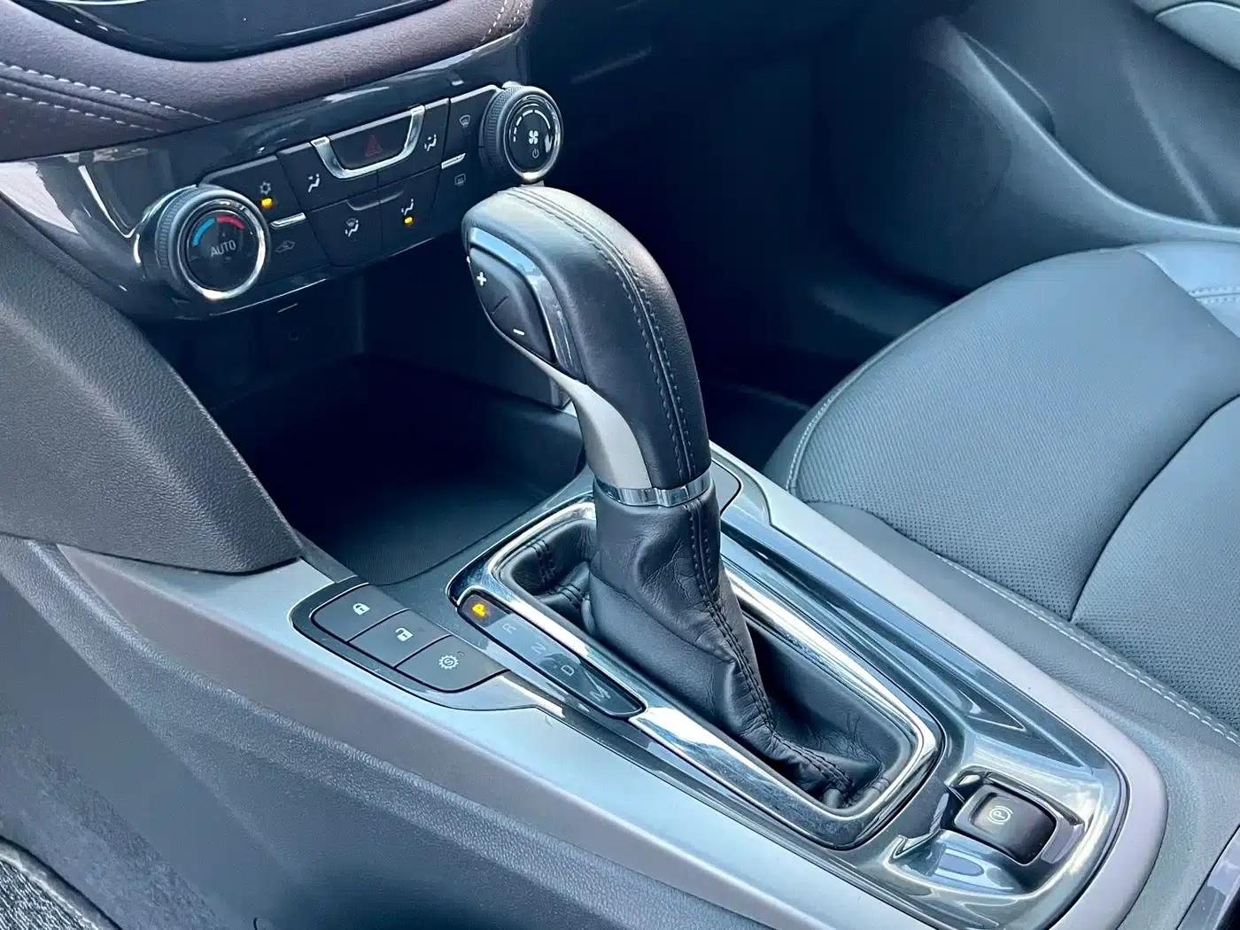 2018 Chevrolet Malibu 530T Automatic Fashion Edition — миниатюра 8