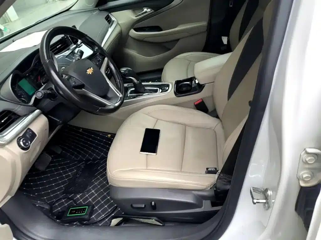 2017 Chevrolet Malibu 1.5T Automatic Luxury Edition — миниатюра 15