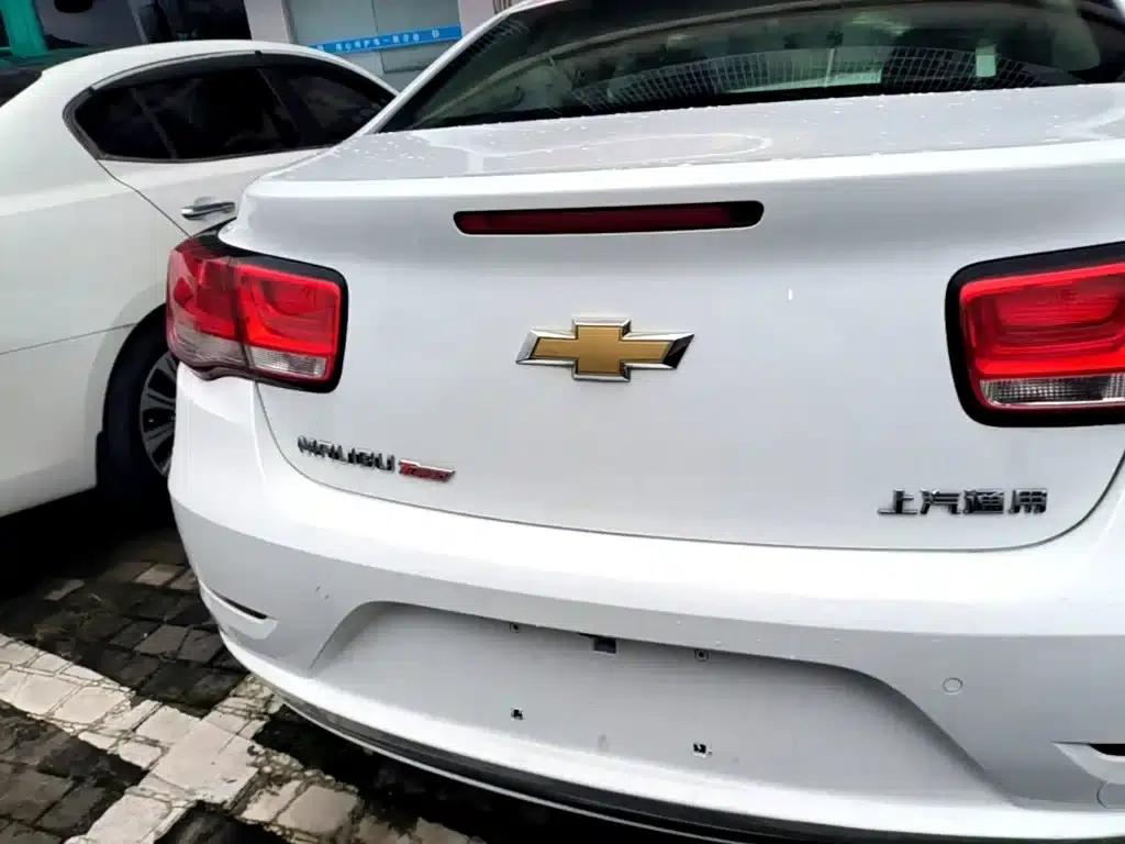 2017 Chevrolet Malibu 1.5T Automatic Luxury Edition — миниатюра 6