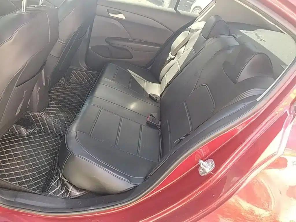 Chevrolet Cruze 2016 1.5L Automatic Enjoy Edition — миниатюра 17