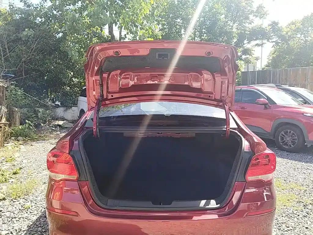 Chevrolet Cruze 2016 1.5L Automatic Enjoy Edition — миниатюра 19