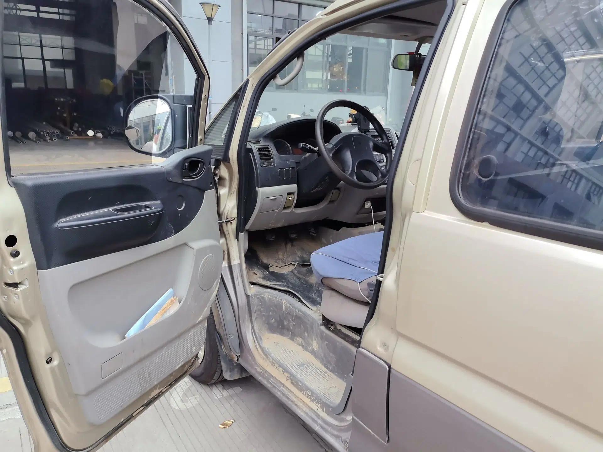 FORTHING Lingzhi 2015 M3 1.6L 7-Seater Standard Model — миниатюра 16