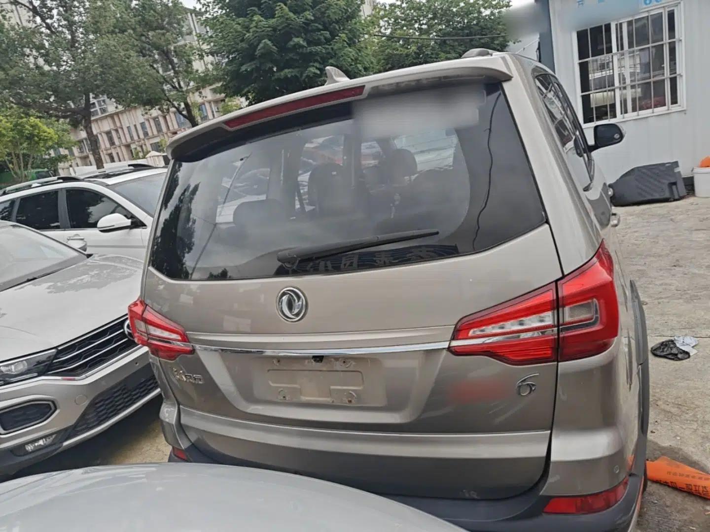 FORTHING SX6 2019 1.6L Manual Luxury Model China VI Standard — миниатюра 5