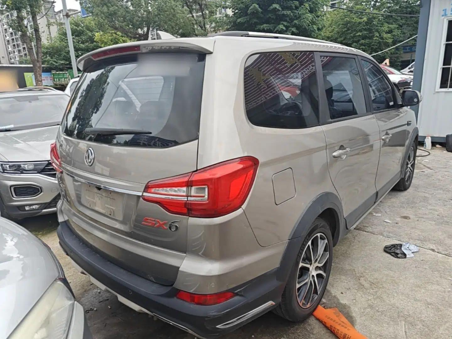 FORTHING SX6 2019 1.6L Manual Luxury Model China VI Standard — миниатюра 6