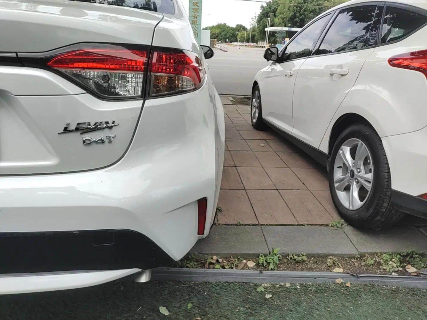 Toyota Levin 2021 185T CVT Luxury Edition — миниатюра 12
