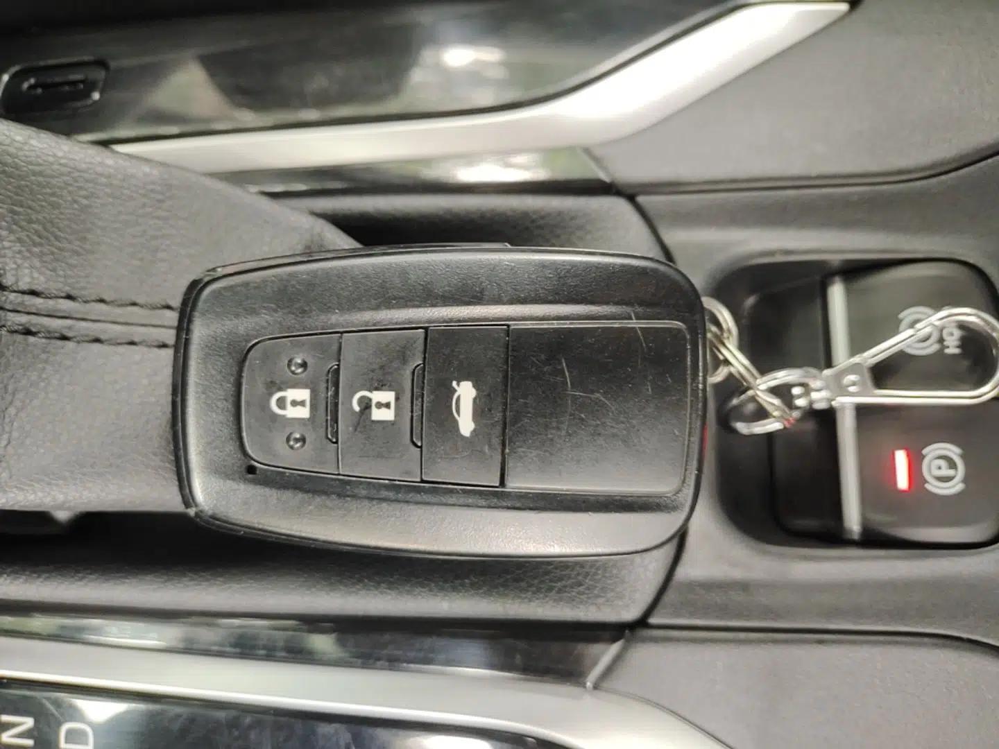 Toyota Levin 2021 185T CVT Luxury Edition — миниатюра 30