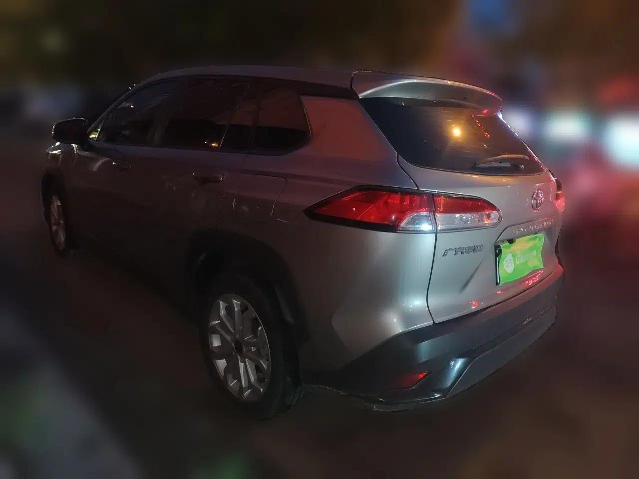 Toyota FRONTLANDER 2022 2.0L CVT Leading Edition — миниатюра 4