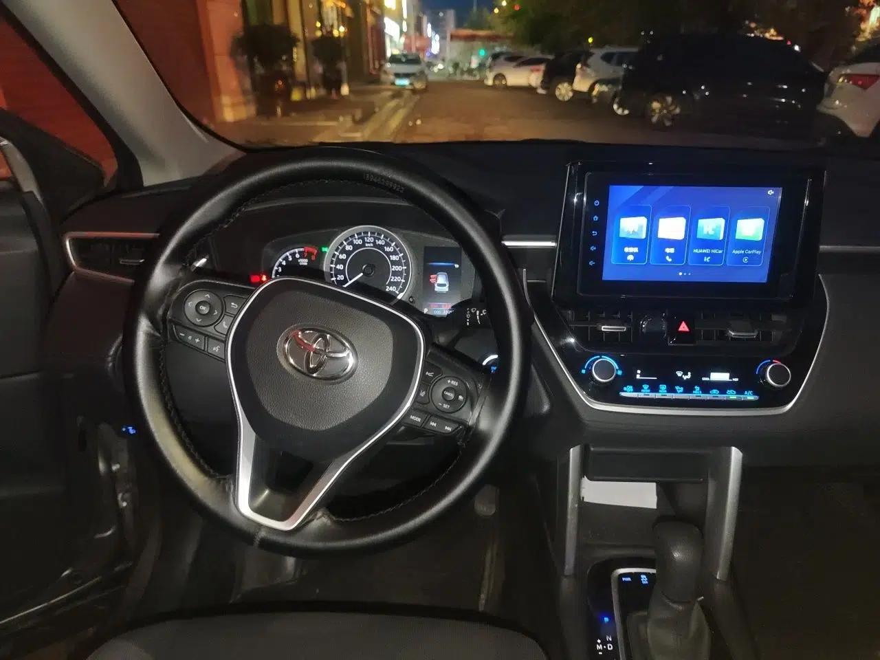Toyota FRONTLANDER 2022 2.0L CVT Leading Edition — миниатюра 10