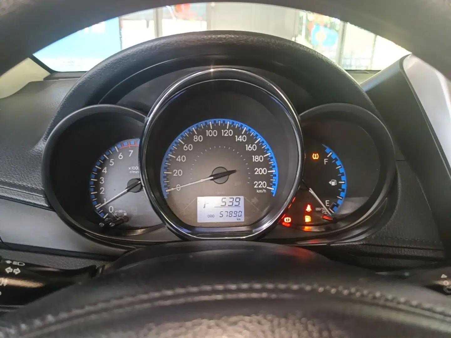 Toyota Vios FS 2019 1.5L CVT Fengchi Edition — миниатюра 14