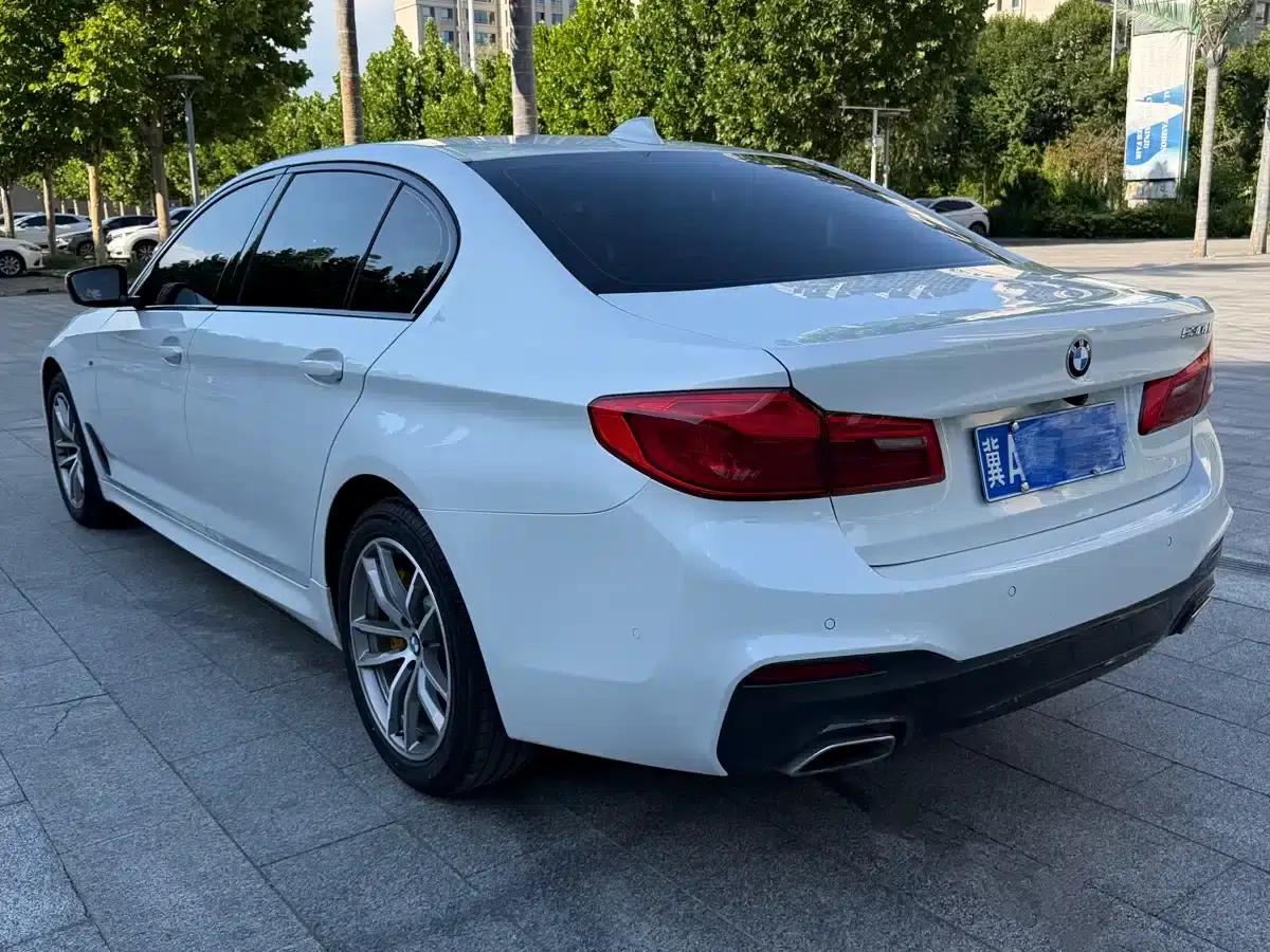 2019 BMW 5 Series 525Li M Sport Package — миниатюра 4
