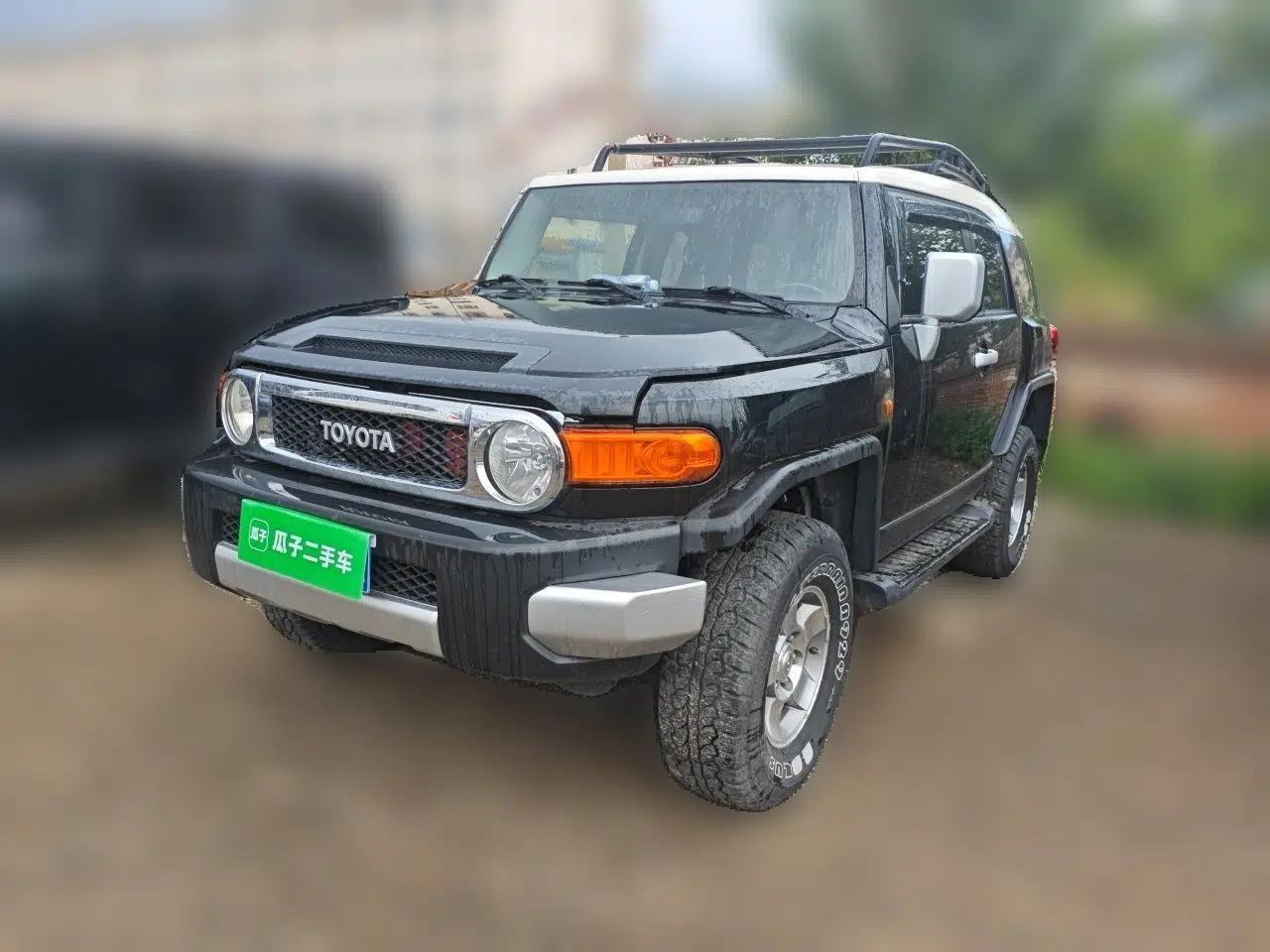 Toyota FJ Cruiser 2007 4.0L — миниатюра 1