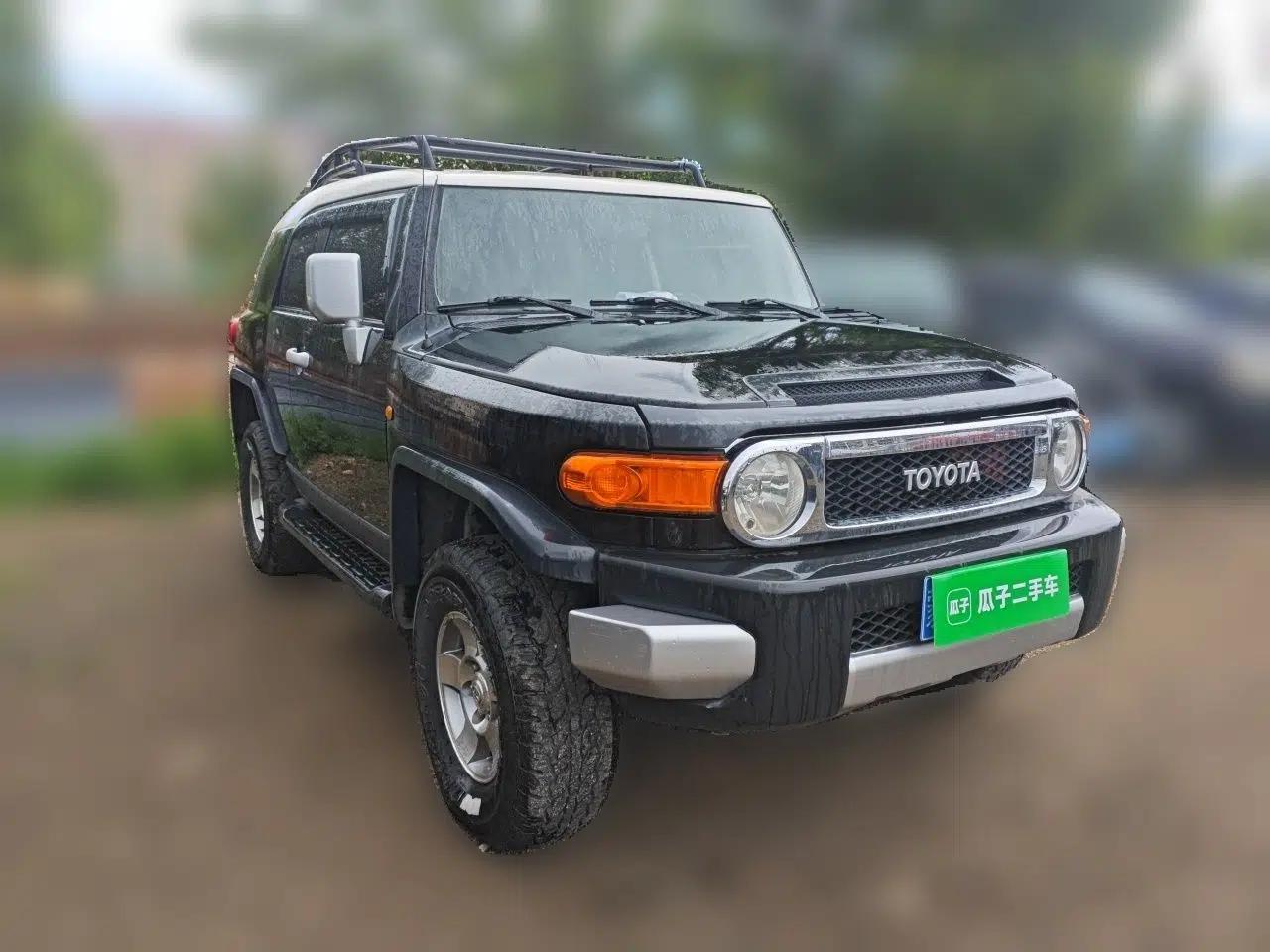 Toyota FJ Cruiser 2007 4.0L — миниатюра 3