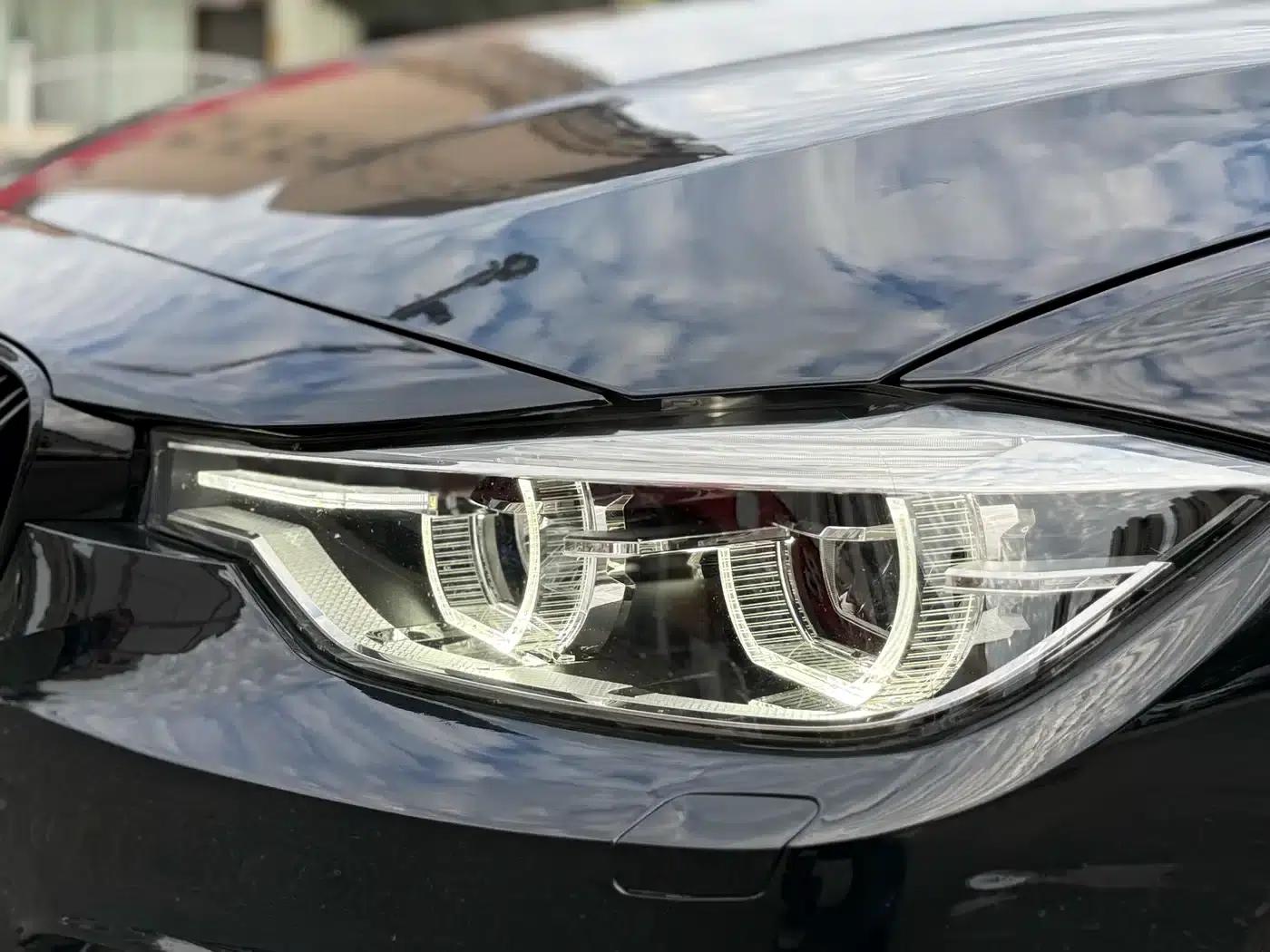 2017 BMW 3 Series 320Li Fashion Edition — миниатюра 11