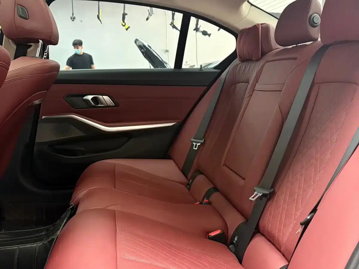 2024 BMW 3 Series 320Li M Sport Package — миниатюра 15