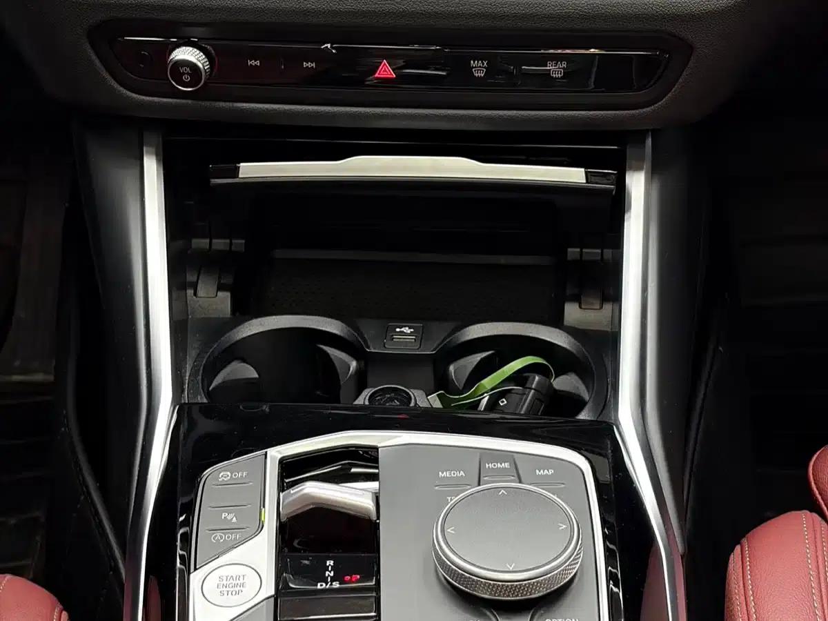 2024 BMW 3 Series 320Li M Sport Package — миниатюра 19