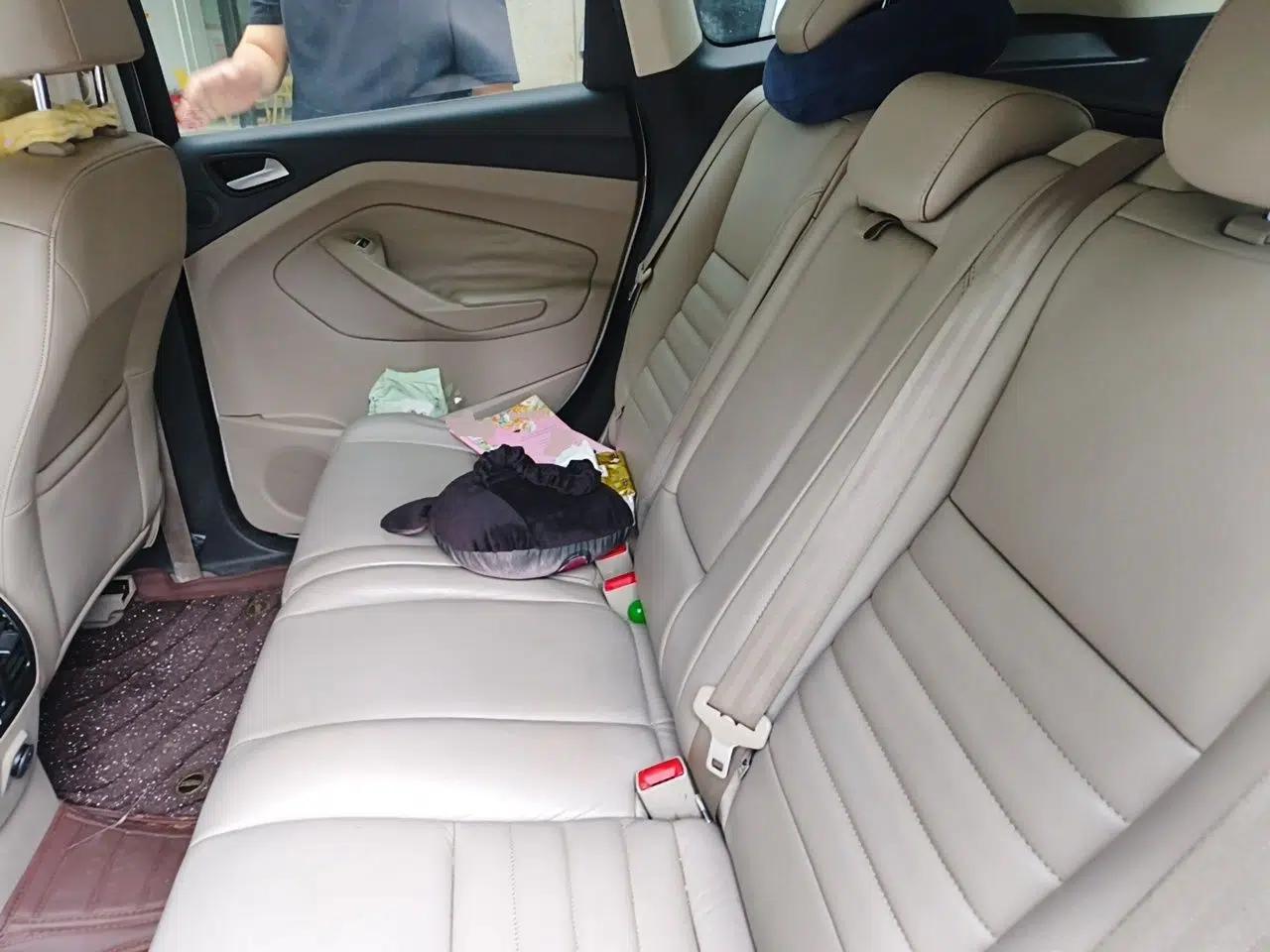 Ford Kuga 2013 1.6L GTDi 4x4 Elite Model — миниатюра 17