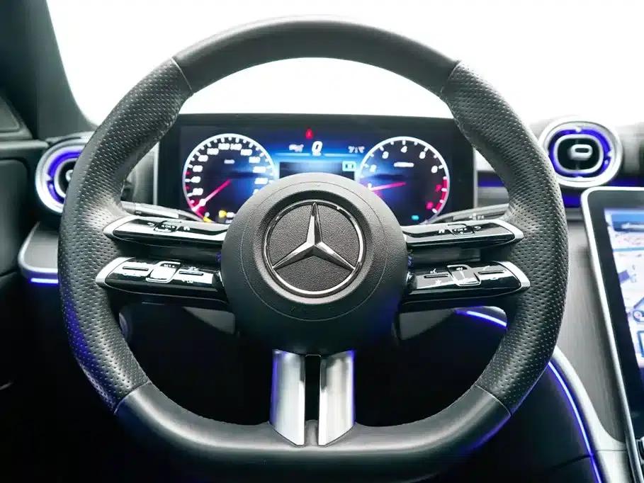 2023 Mercedes-Benz C-Class C 260 L Sport Edition — миниатюра 19