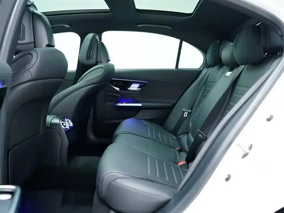 2023 Mercedes-Benz C-Class C 260 L Sport Edition — миниатюра 6