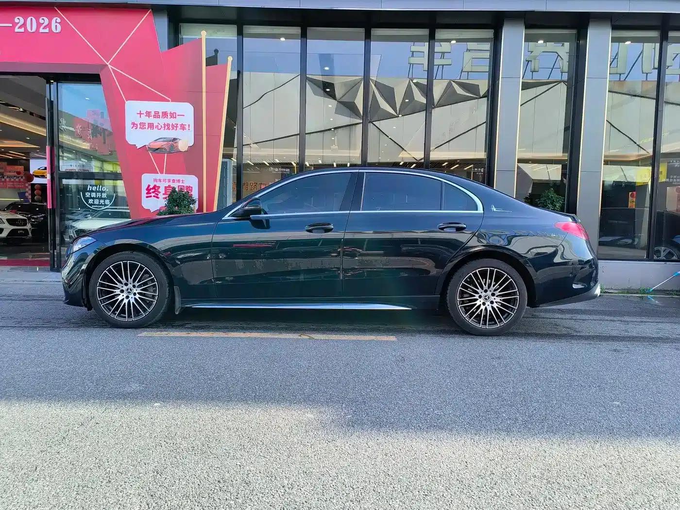 Mercedes-Benz C-Class 2024 Facelift C 260 L Sport Edition — миниатюра 4