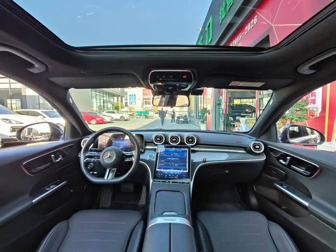 Mercedes-Benz C-Class 2024 Facelift C 260 L Sport Edition — миниатюра 10